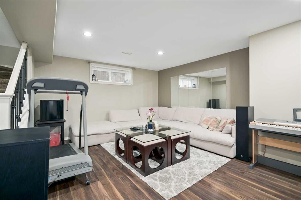 20 Bridlecrest - Thumbnail 8