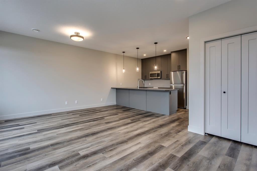 259 Royal Elm - Thumbnail 5