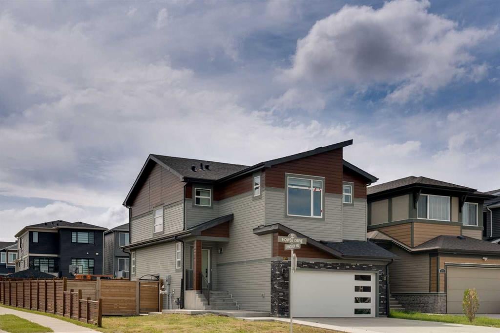 274 Howse - Thumbnail 1