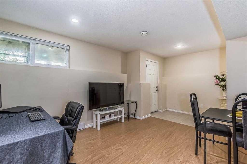 107 Kincora Glen - Thumbnail 6
