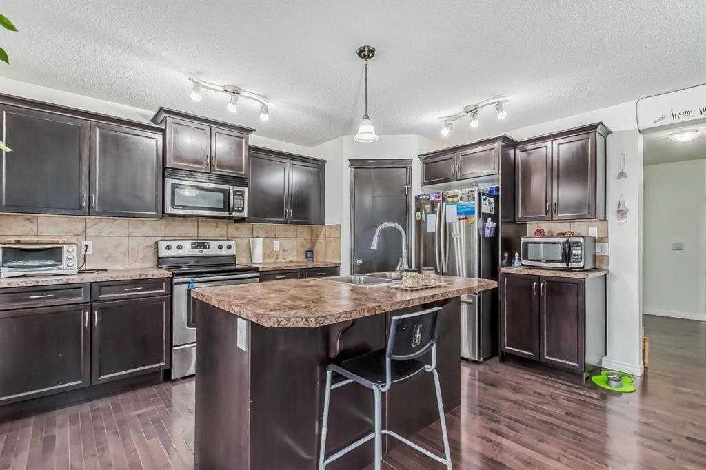 107 Kincora Glen - Thumbnail 5