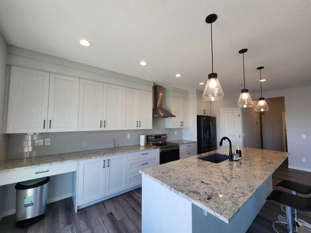 160 Howse - Thumbnail 8