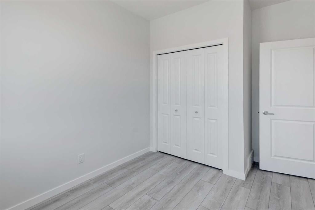 905 Livingston - Thumbnail 7