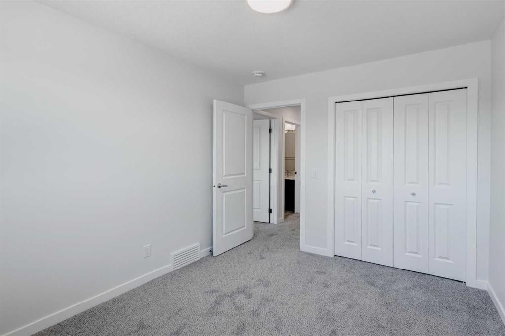 905 Livingston - Thumbnail 4
