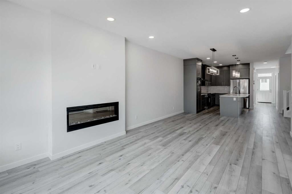 909 Livingston - Thumbnail 7