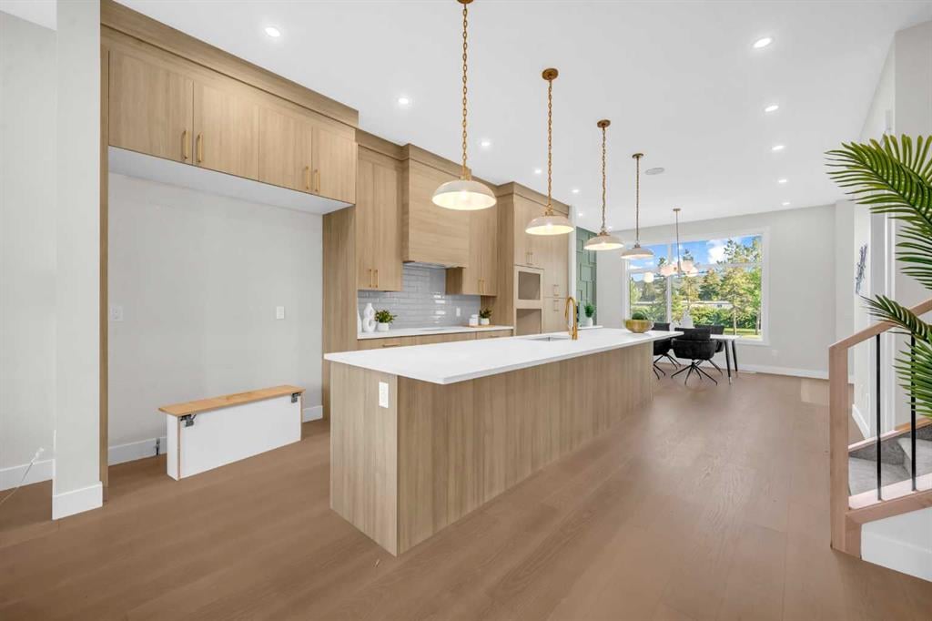8114 Bowness - Thumbnail 4