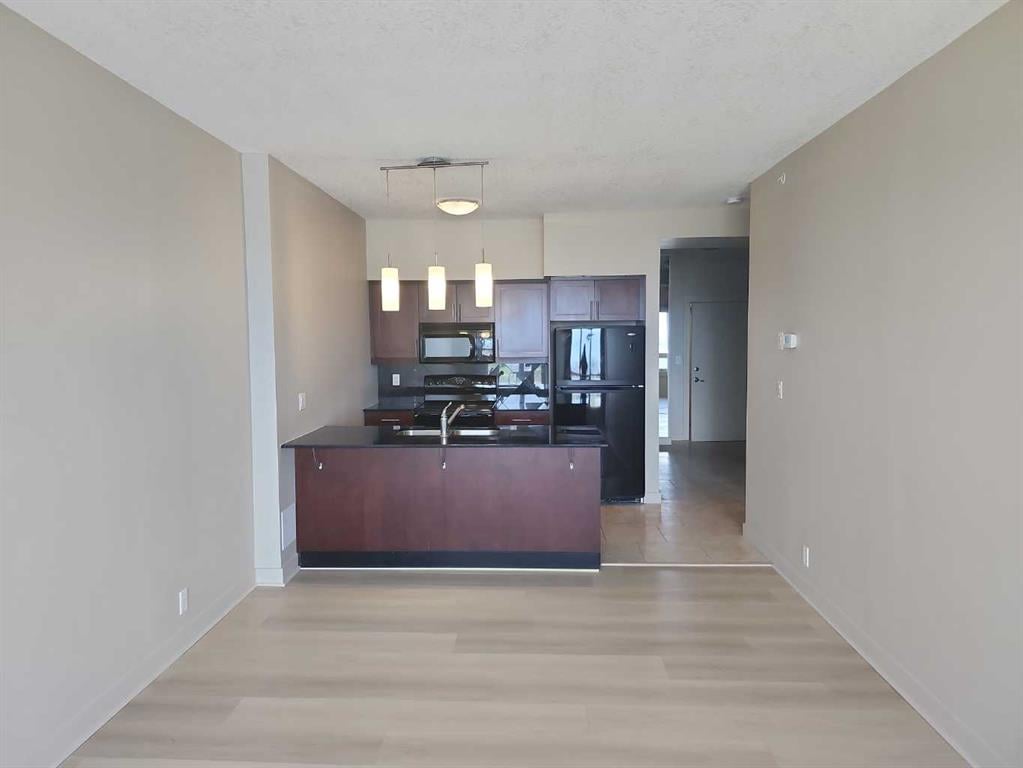 8710 Horton - Thumbnail 7
