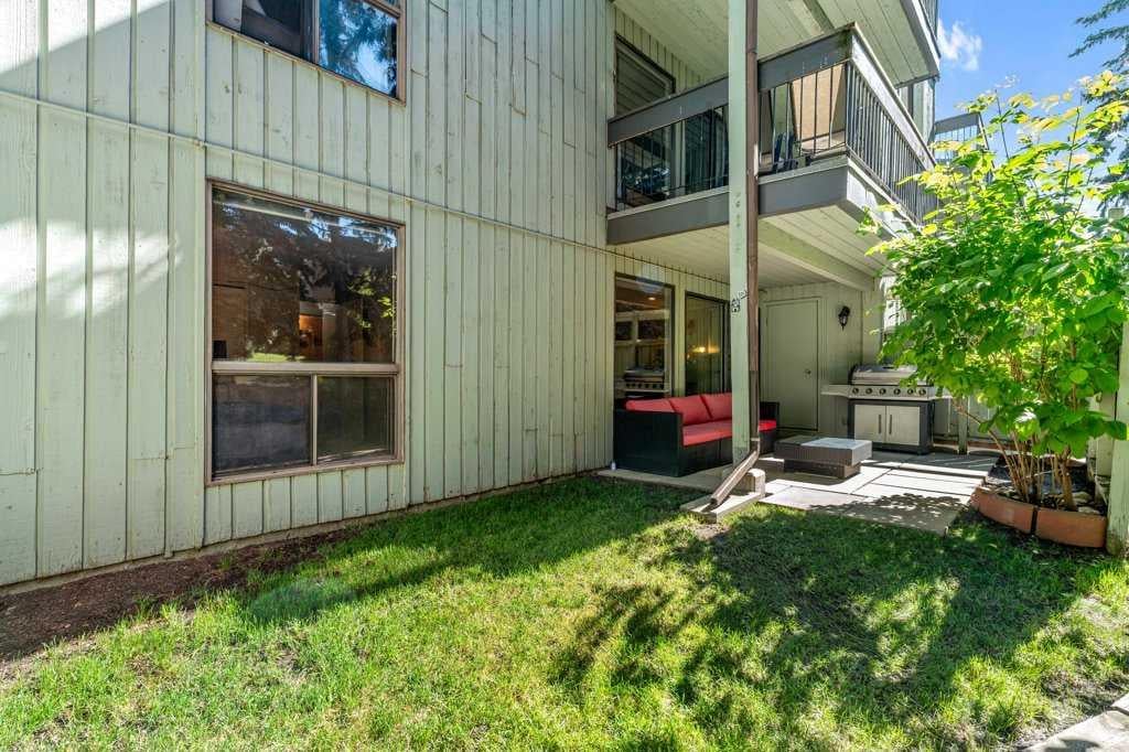 10120 Brookpark - Thumbnail 8