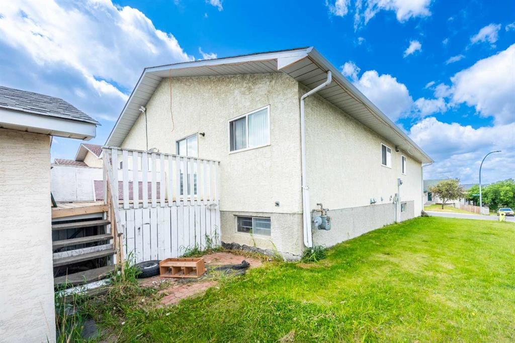 229 Martinglen - Thumbnail 8