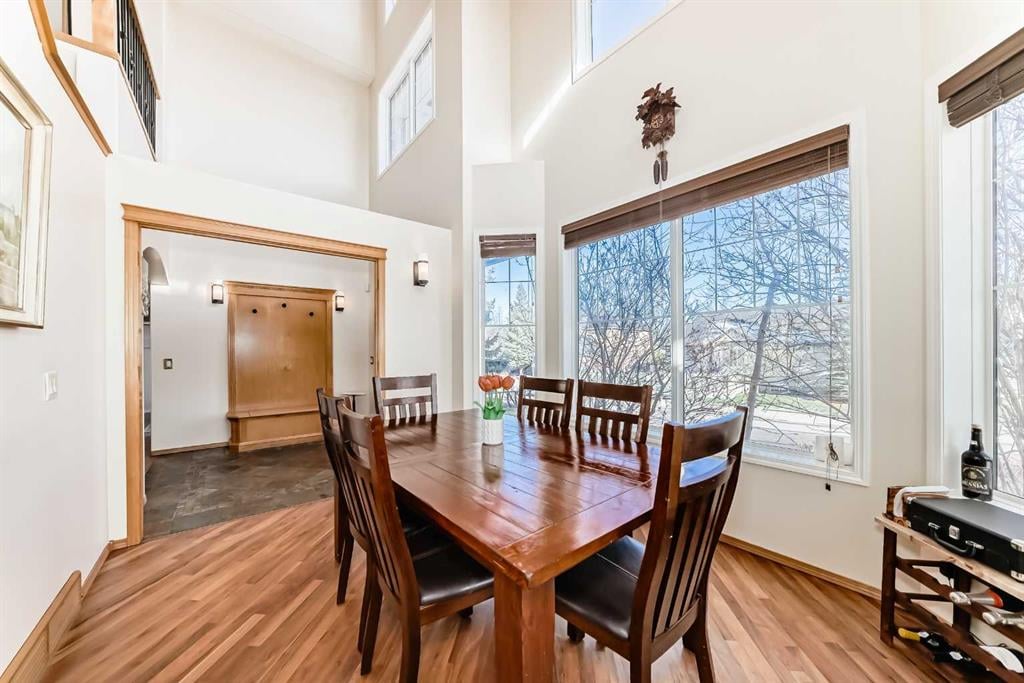 7 Crestmont - Thumbnail 3