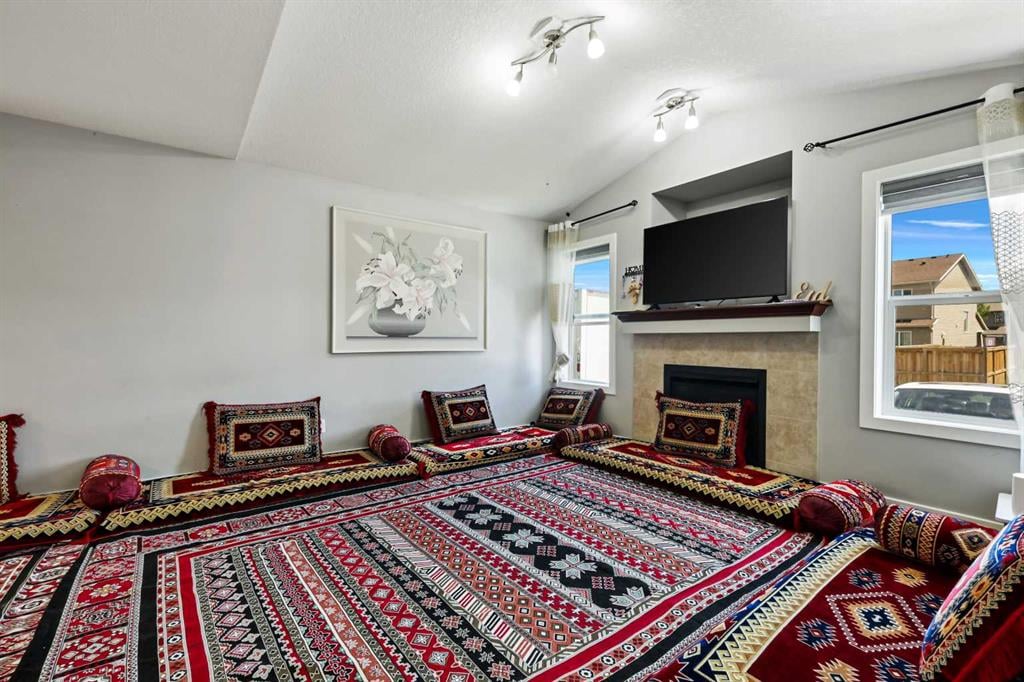 9234 Saddlebrook - Thumbnail 4