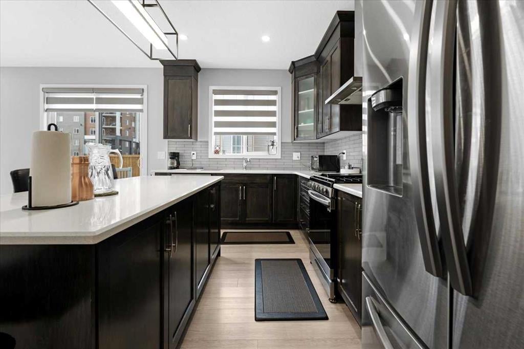 93 Yorkville - Thumbnail 6