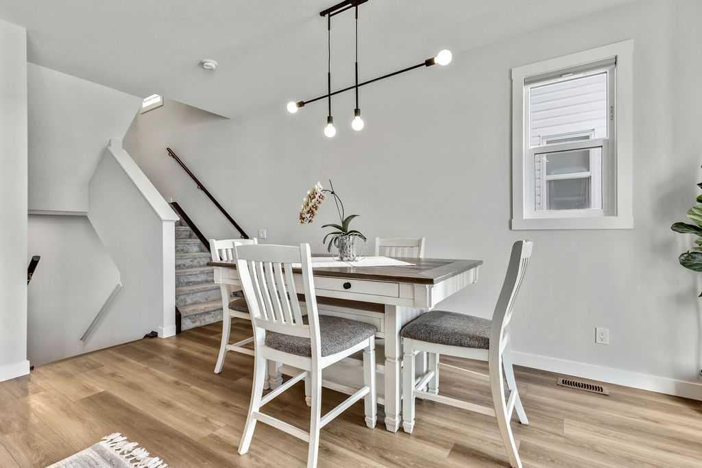 107 Seton - Thumbnail 4