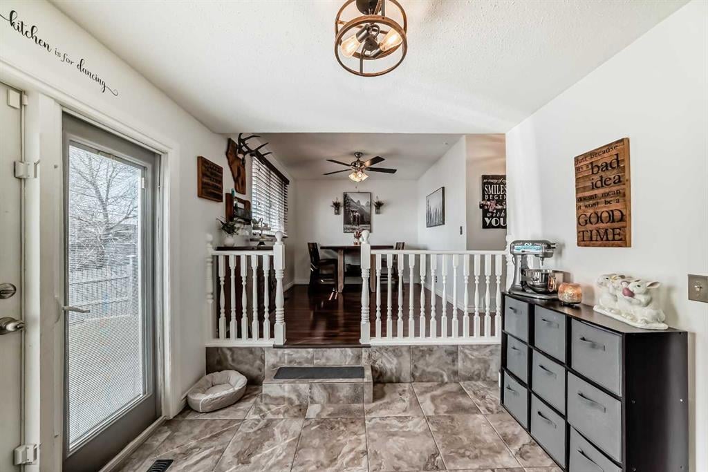 5023 Whitehorn - Thumbnail 8