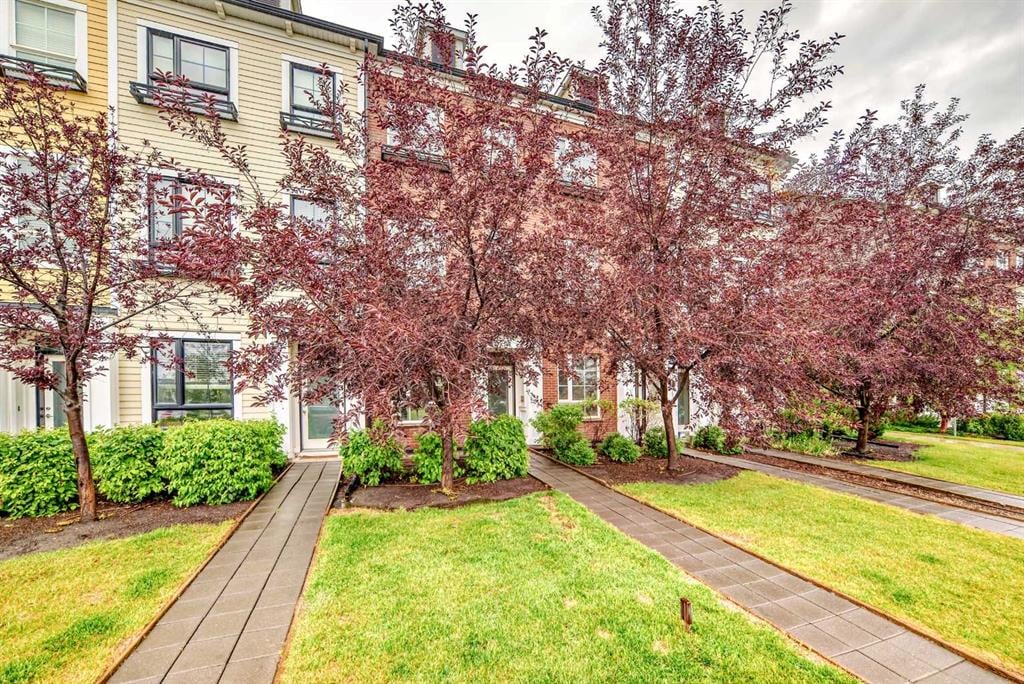227 Copperpond - Thumbnail 1