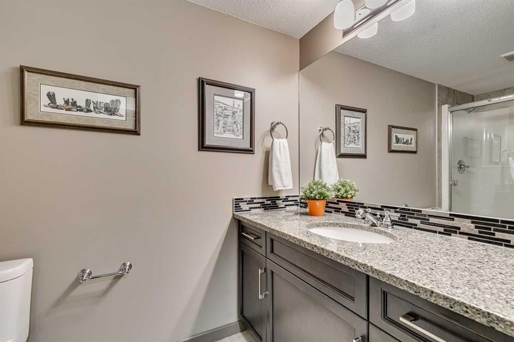 310 Mckenzie Towne - Thumbnail 6