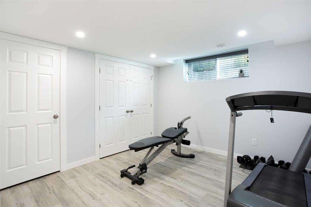 322 Evanston - Thumbnail 8