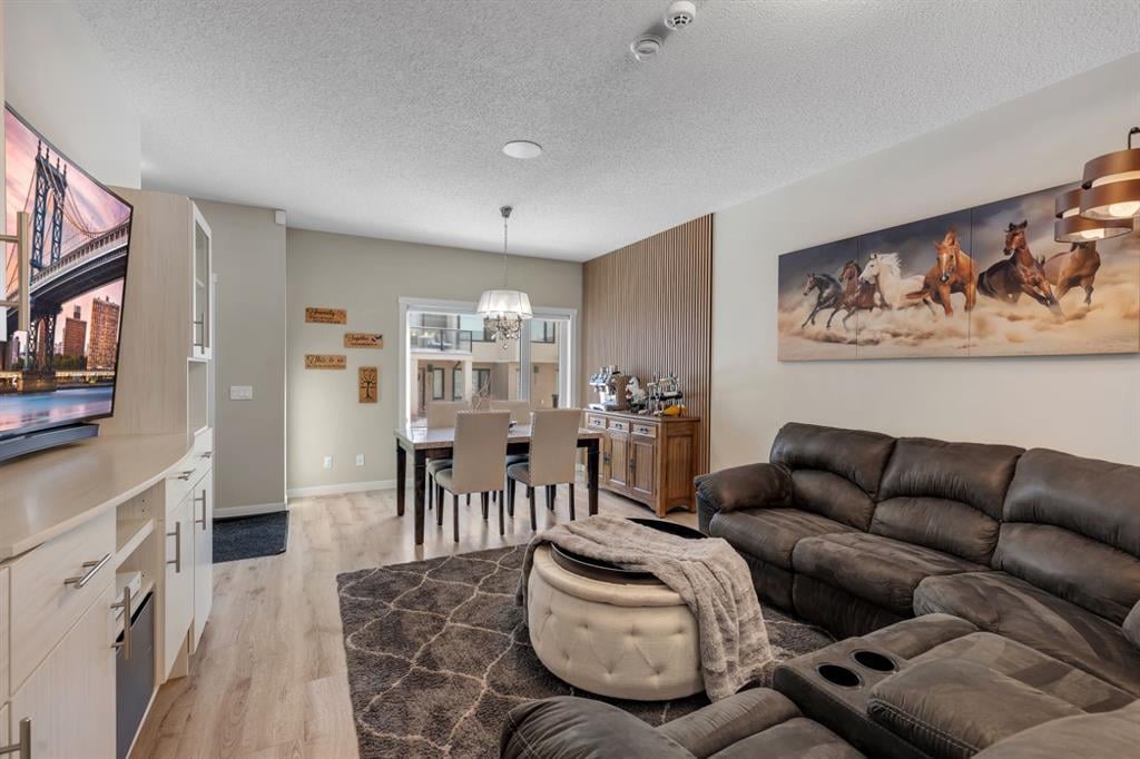 218 Sherwood - Thumbnail 7