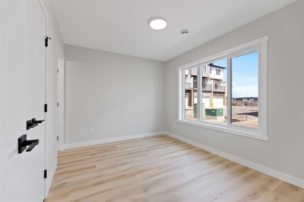 90 Corner Meadows - Thumbnail 2