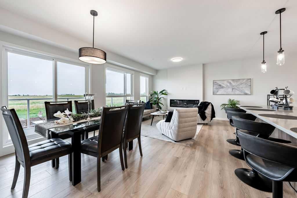 550 Belmont - Thumbnail 8
