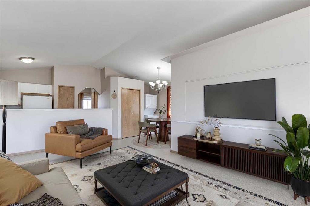 91 Martin Crossing - Thumbnail 5