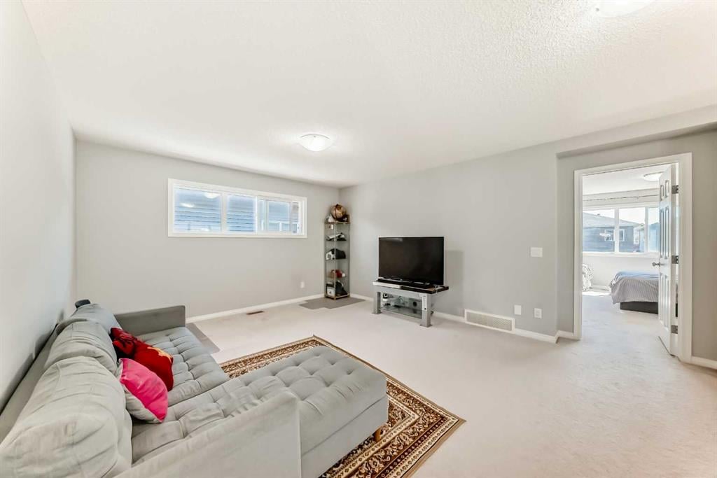 121 Walgrove - Thumbnail 6