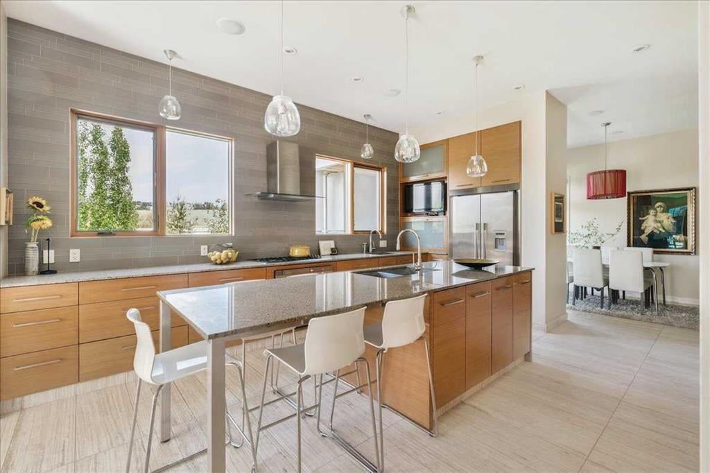 374 Discovery Ridge - Thumbnail 2