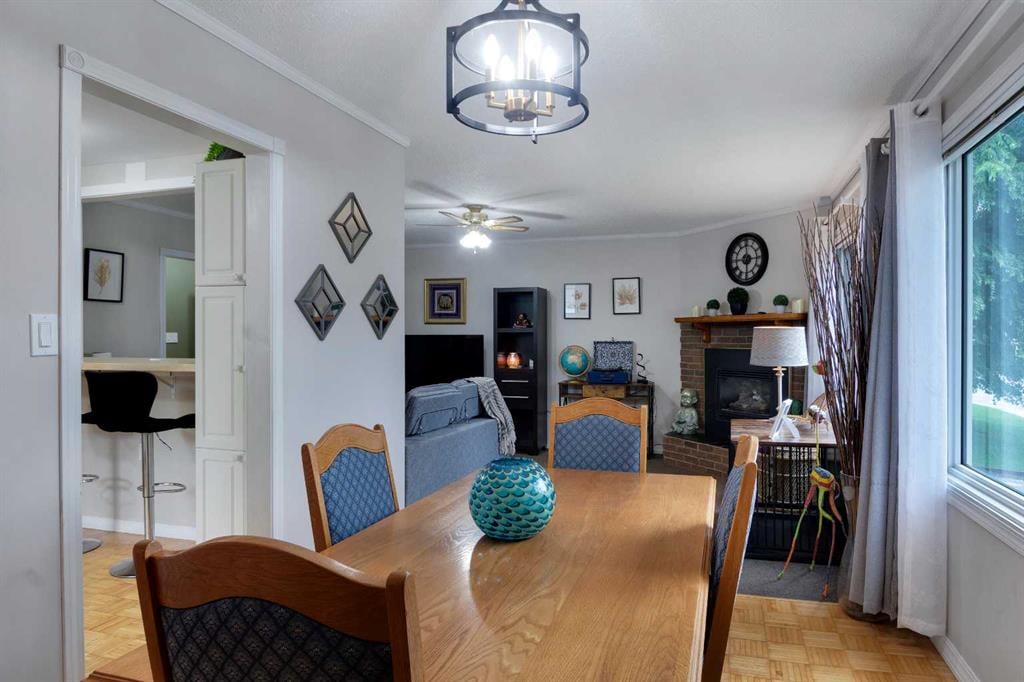 823 Cannell - Thumbnail 6