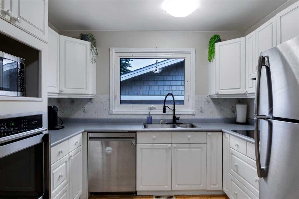 823 Cannell - Thumbnail 8