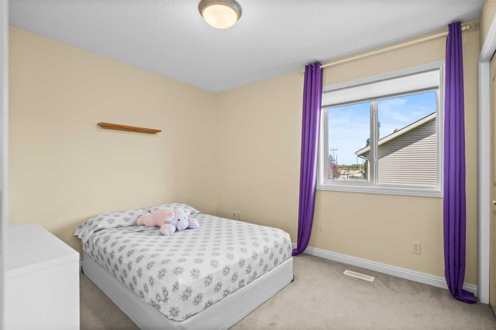 160 Royal Oak - Thumbnail 7