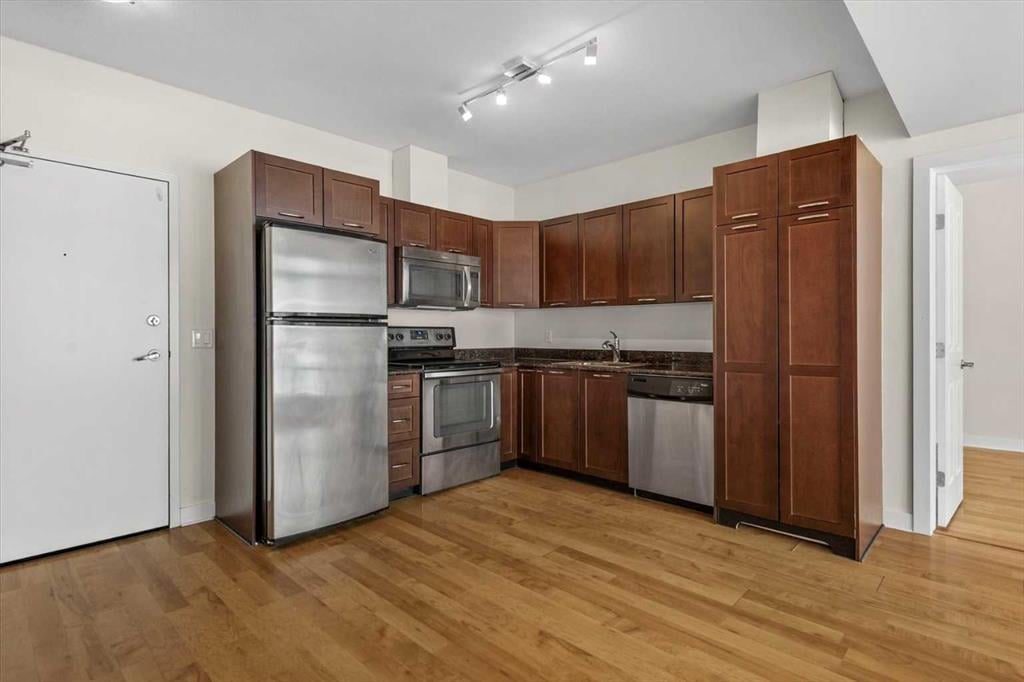 3820 Brentwood - Thumbnail 7