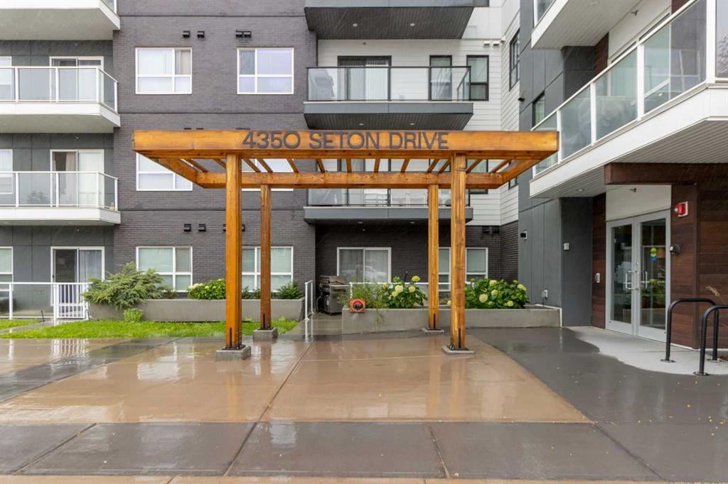 4350 Seton - Thumbnail 1