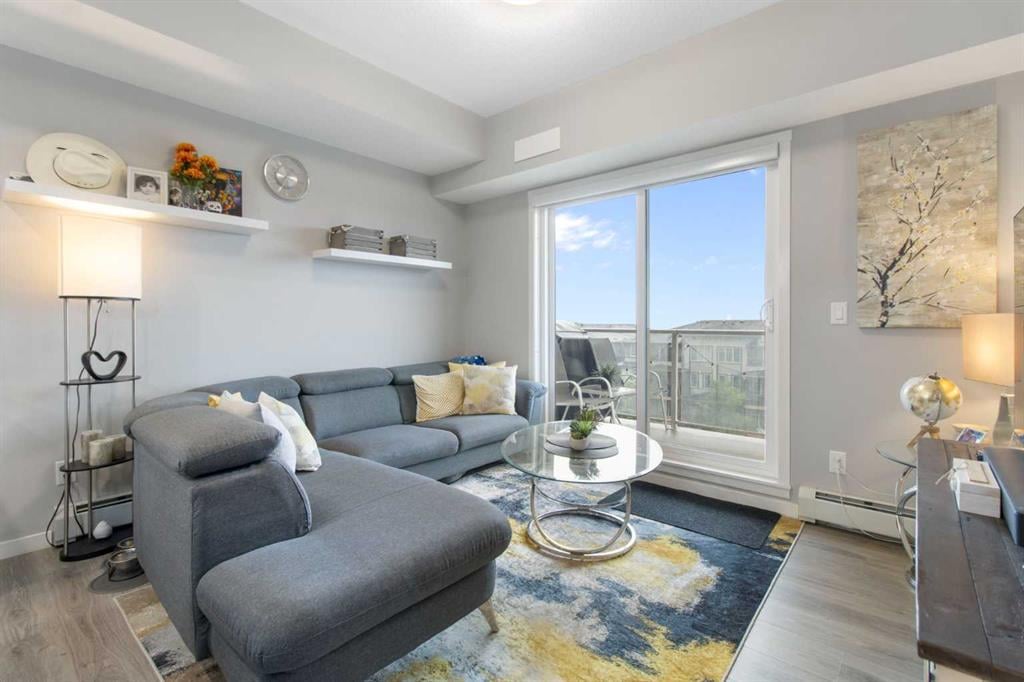 4350 Seton - Thumbnail 2