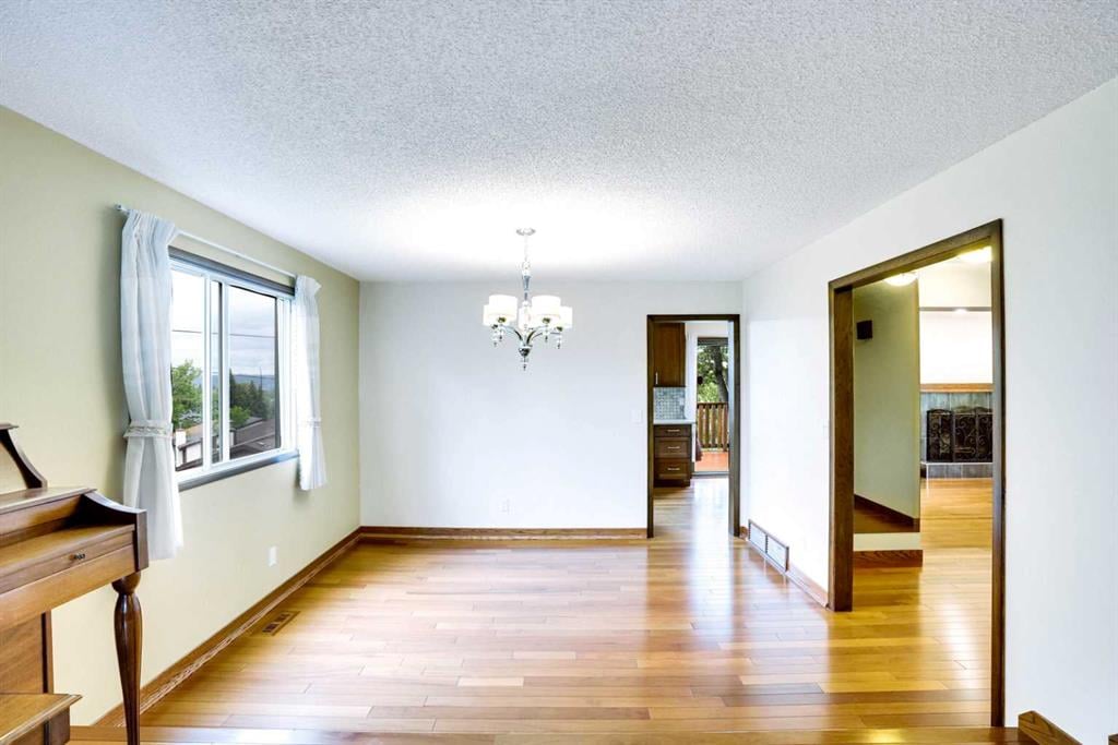 951 Ranch Estates - Thumbnail 6