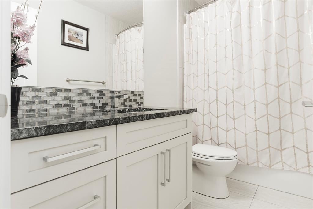 216 Comeau - Thumbnail 6
