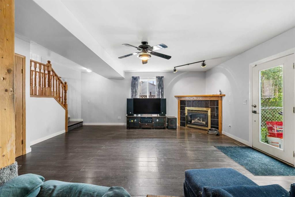 93 Martin Crossing - Thumbnail 4