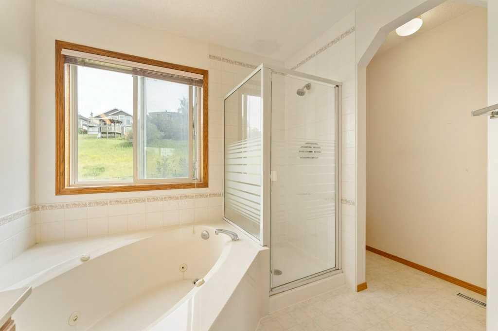 62 Edgebrook - Thumbnail 5
