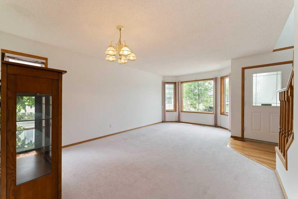 62 Edgebrook - Thumbnail 6