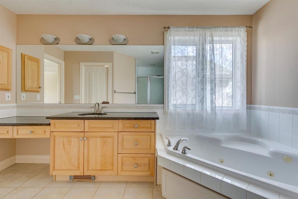 1758 Evergreen - Thumbnail 5