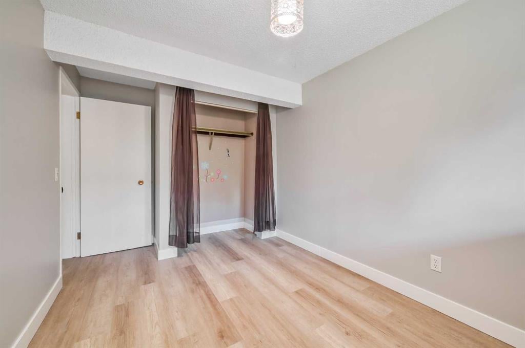 1426 Ranchlands - Thumbnail 2
