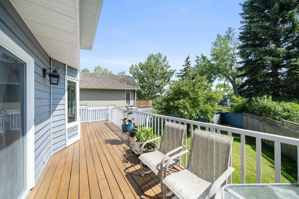 12 Strathroy - Thumbnail 8