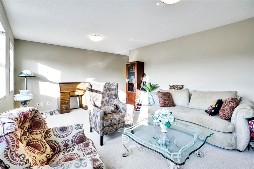28 Elmont - Thumbnail 7