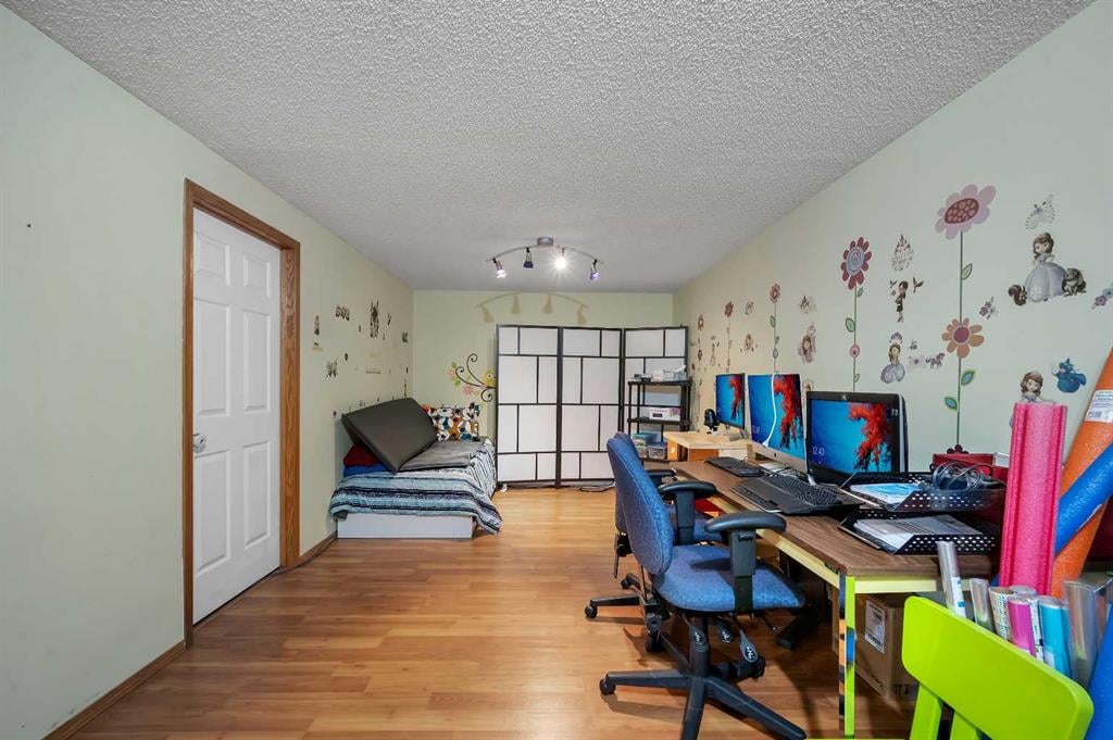 166 Somerset - Thumbnail 8