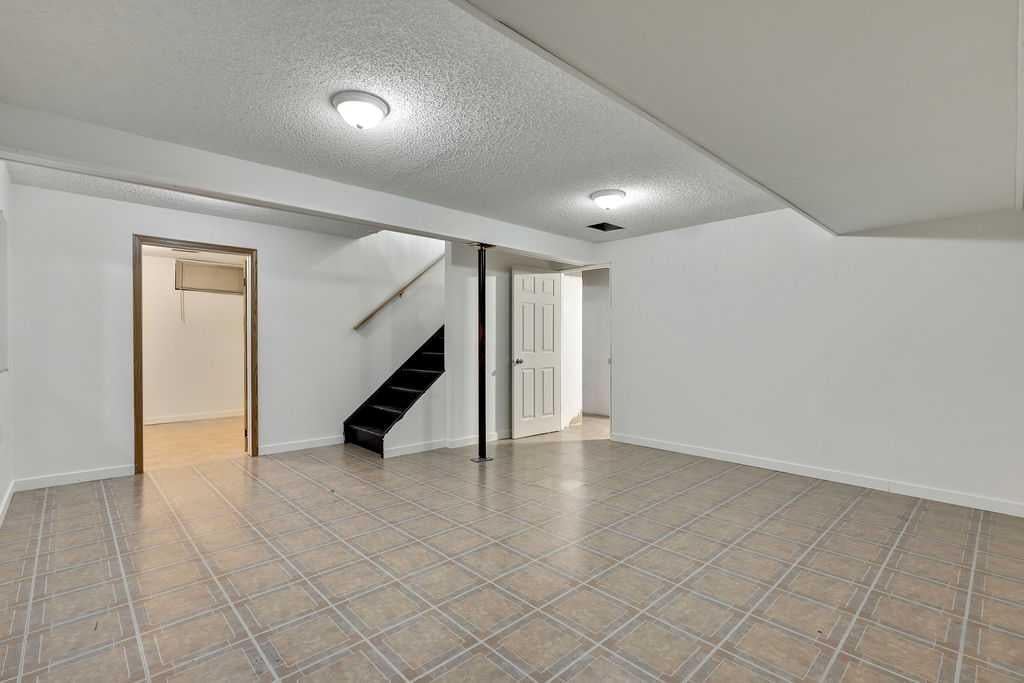 88 Castlebrook - Thumbnail 2
