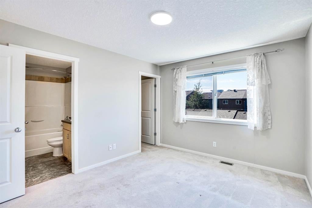 449 Evanston - Thumbnail 2