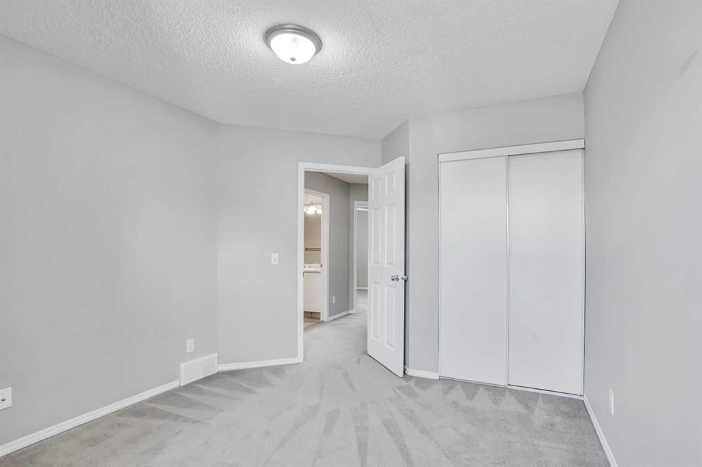 91 Prestwick Acres - Thumbnail 4
