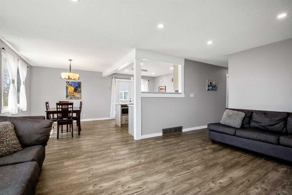 4307 Dovercrest - Thumbnail 2