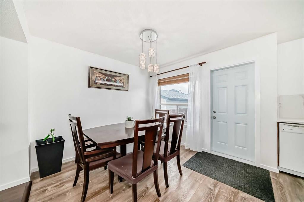 280 Saddlemead - Thumbnail 6