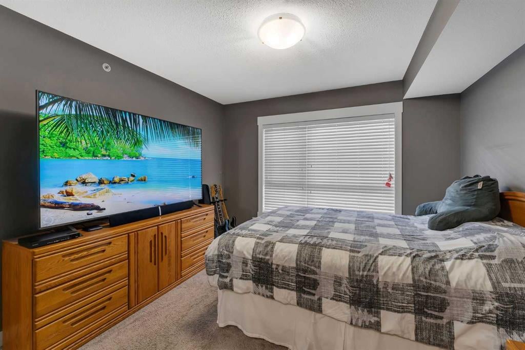 240 Skyview Ranch - Thumbnail 6
