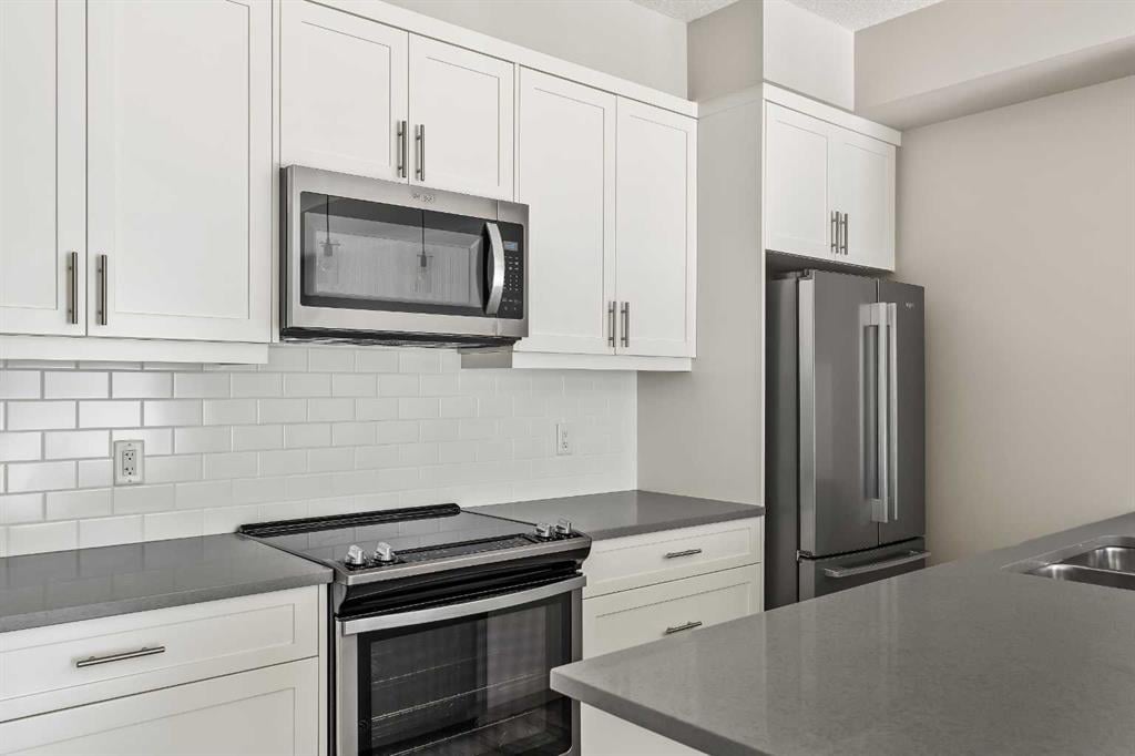 100 Auburn Meadows - Thumbnail 4